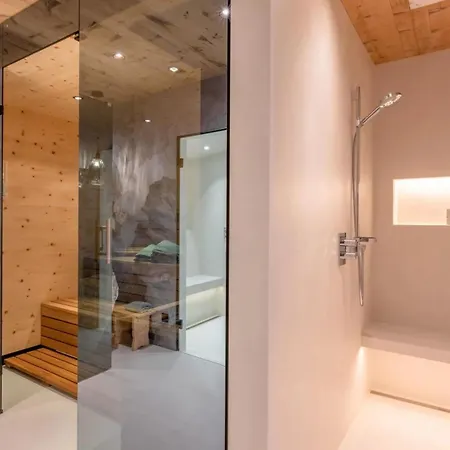 Henna Penthouse, Near Ski Lift, Hot Tub Apartman Kirchberg in Tirol